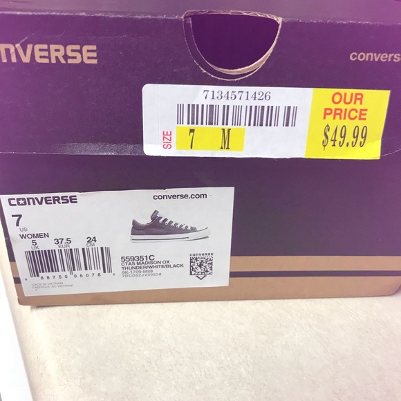 Converse - Picture 3 of 3